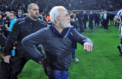 'Revolveraš' je u bijegu: Htio sam zaštititi navijače PAOK-a
