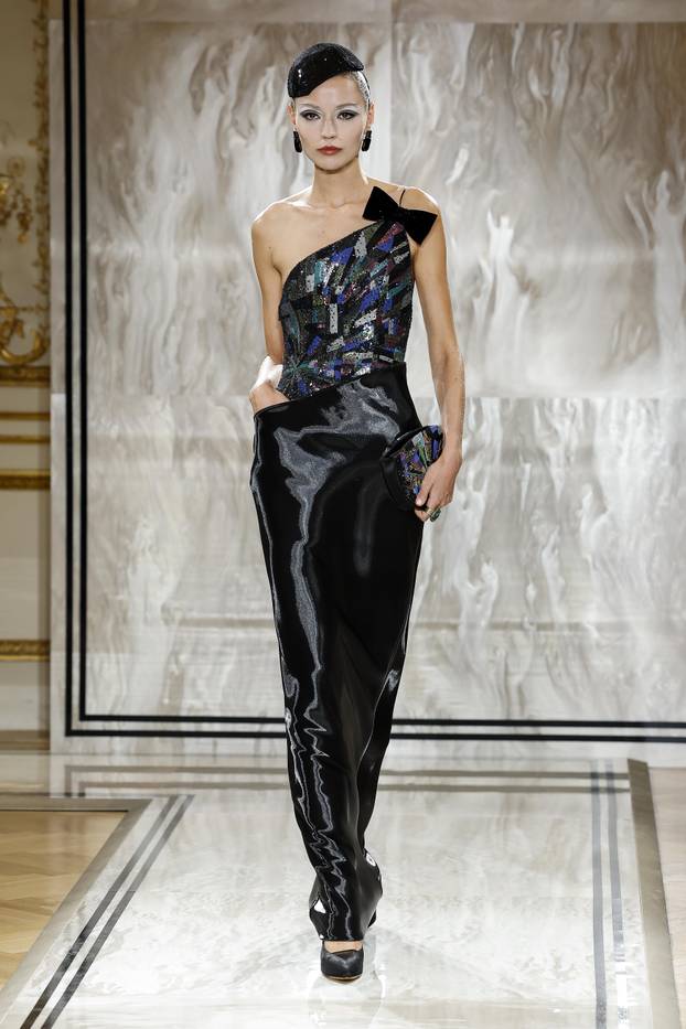 GIORGIO ARMANI PRIVÃ Haute Couture Fall/Winter 2025-2026 Runway during Paris Haute Couture Fashion Week on July 2025 - Paris; France 08/07/2025