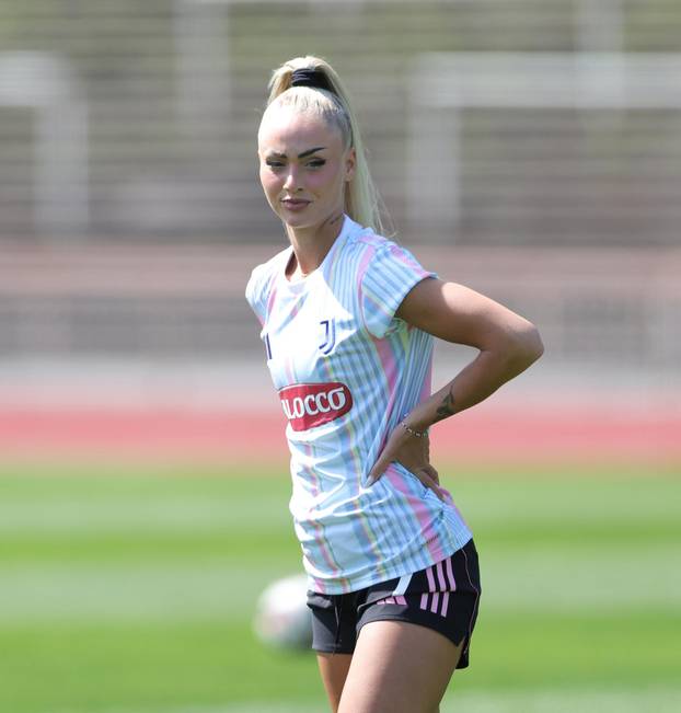 firo: 10.08.2025, Football, Football, Friendly Match, Season 2025/2026, Women BVB Borussia Dortmund - Juventus Turin