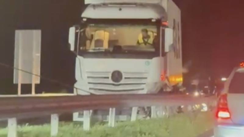 VIDEO Sudar na zagrebačkoj obilaznici, kolona duga 3 km!