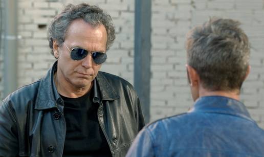 Driss priznaje F&aacute;timi da se boji, a ona mu &zcaron;eli pomo&cacute;i 