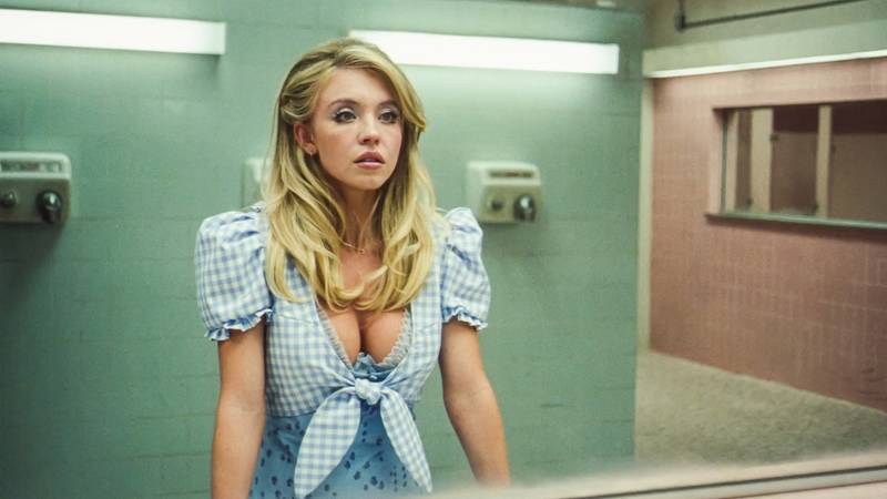 Sydney Sweeney ponovno diže prašinu i to ne zbog vrućih fotki: Otkrili joj da podržava Trumpa