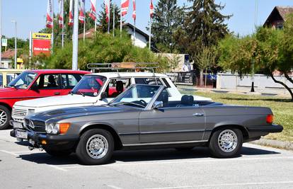 U Slavonskom Brodu održan 5. međunarodni susret oldtimera