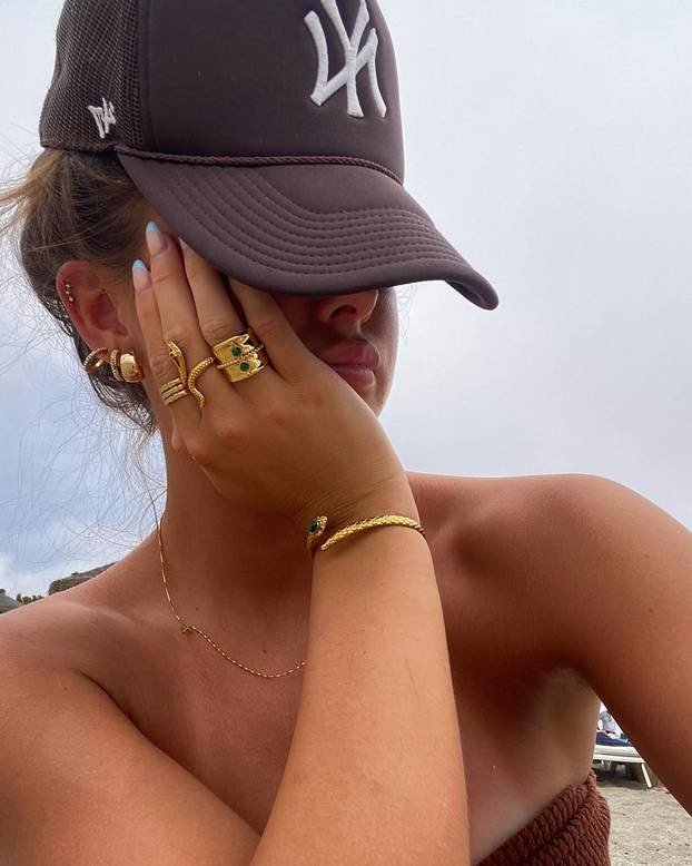 FOTO Šveđanka napravila vrući ljetni transfer. Alice spremna za avanturu na obali Mediterana