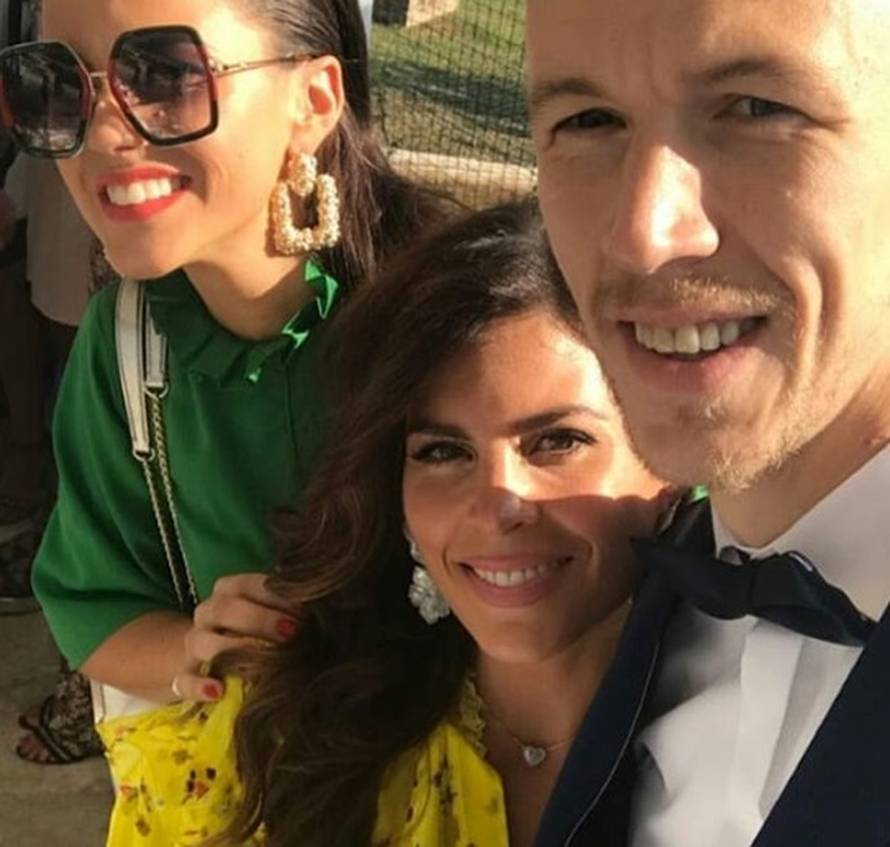 Dok se Modrić i Kova opuštaju, Perišić se 'razbacuje' na podiju