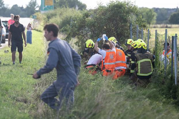 Sveti Ivan Zelina: Sudar automobila i motora na autocesti A4 u smjeru Zagreba