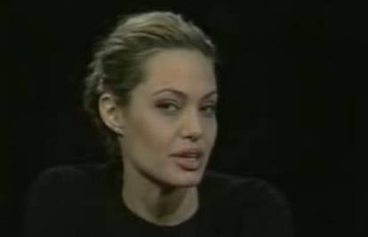 Bivši diler tvrdi da je Jolie na intervju bila došla drogirana