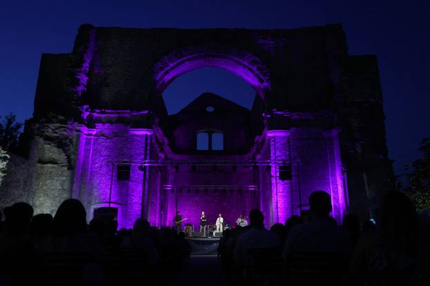 Vanna održala koncert u Kastvu