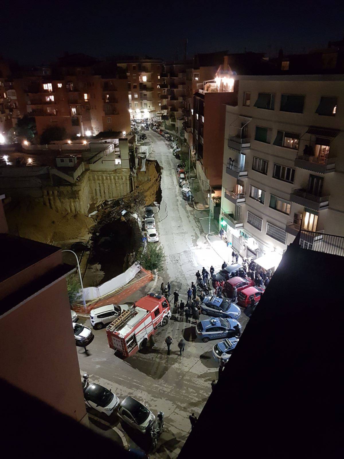 Rome, Via Lattanzio, collapses the road to the Balduina