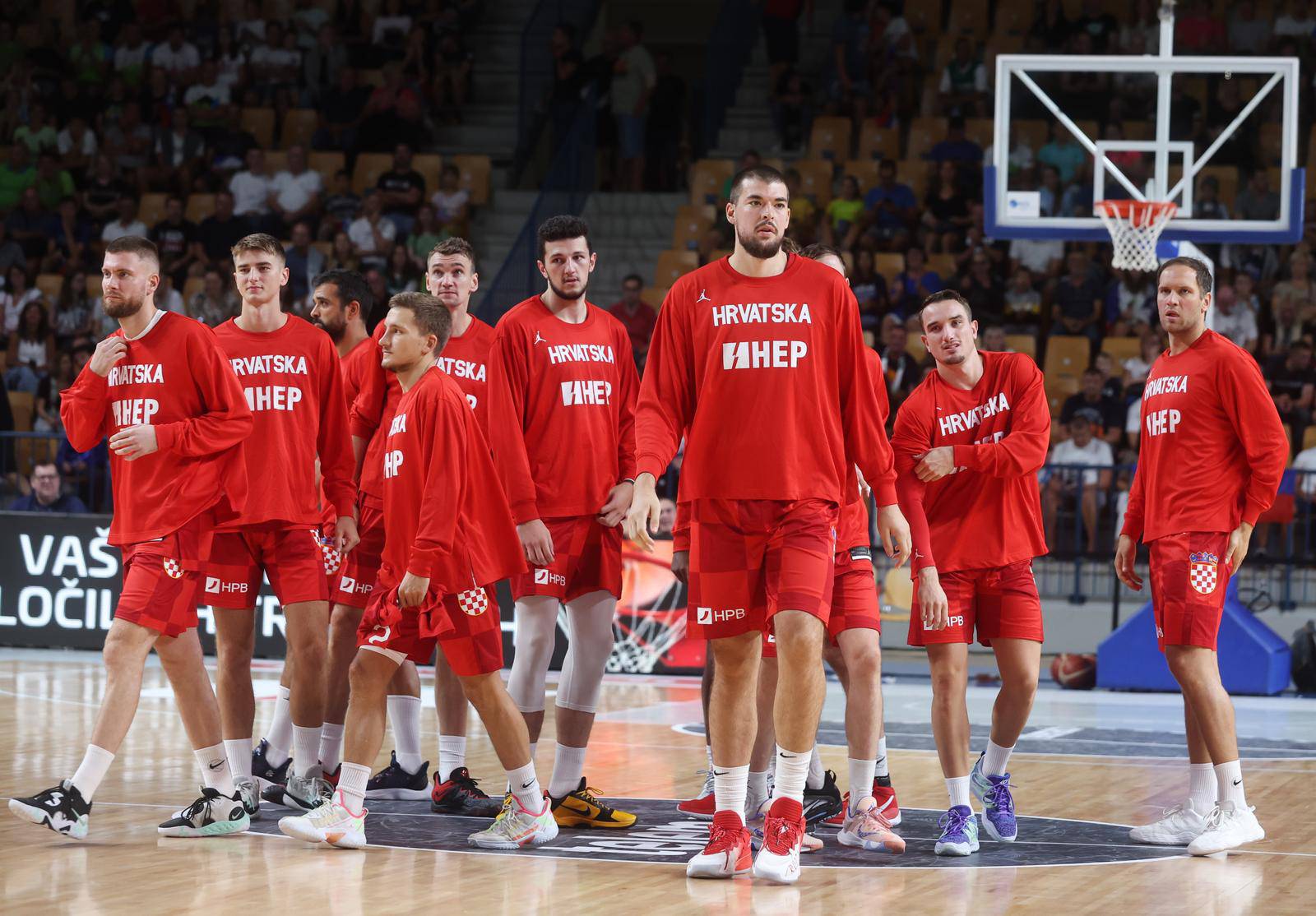Celje: Košarkaška utakmica između Hrvatske i Slovenije u samoj završnici priprema za Eurobasket