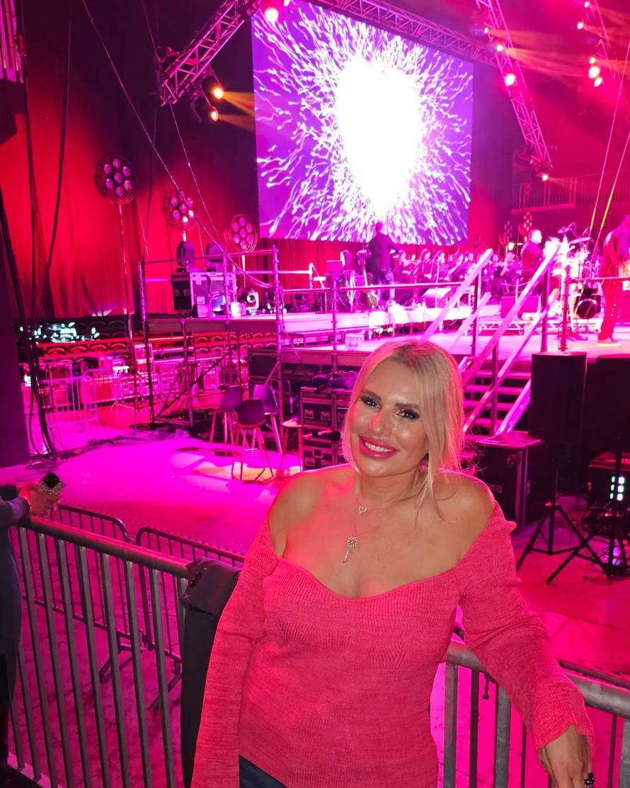 Ni Gazdina kći nije propustila najluđi provod u Zagrebu: Iva uživala uz Prijovićkine hitove