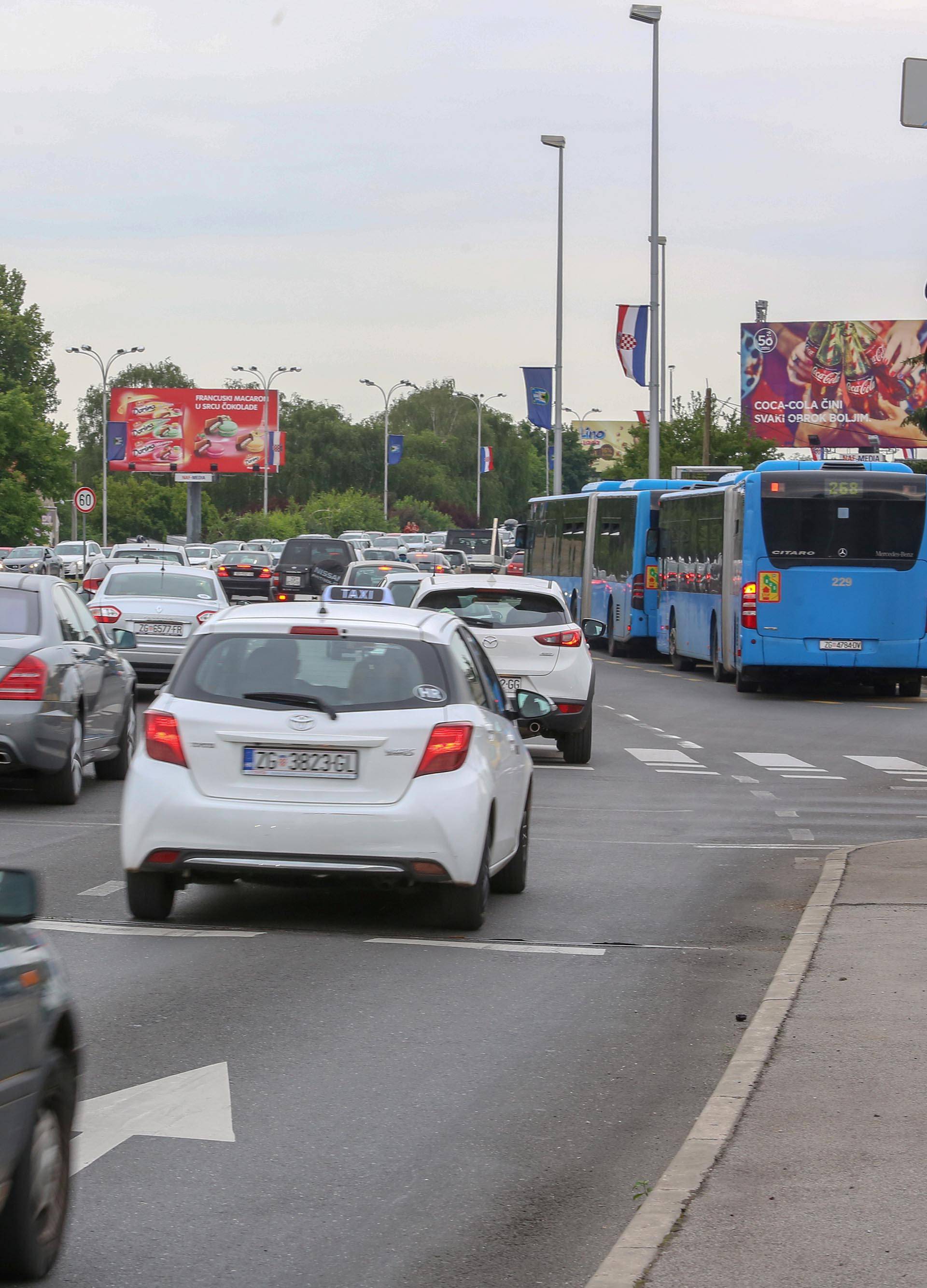 Za niže cijene goriva: Promet stao u Zagrebu, Osijeku, Rijeci