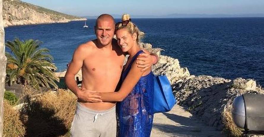Romano Obilinović usamljen na godišnjicu: Marina, vrati mi se