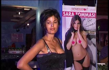 Sara Tommasi 'žicala' Papu da promovira njen novi porno film