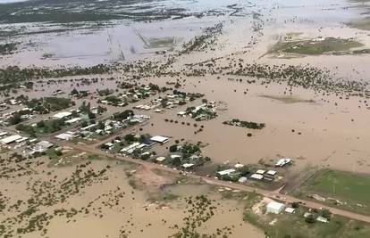 VIDEO Jaka poplava u Australiji, policija je pozvala građane da evakuiraju: 'Nije sigurno ostati'