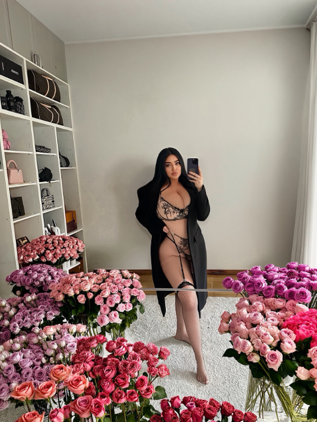 FOTO Što su poznate dame radile na Valentinovo: Evo koja je imala najmanje tange...