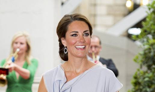 Obitelj Kate Middleton zarađuje na siromašnoj djeci u Meksiku