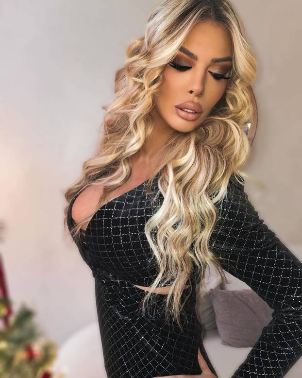 FOTO Ava Karabatić od reality zvijezde do kandidatkinje za predsjednicu: Dosta je stezanja!