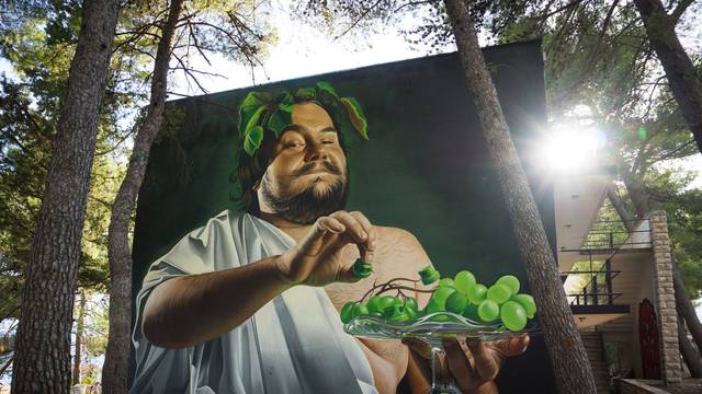 Prvi umjetnici već stižu! Kreće festival 'Graffiti na Gradele' na Braču: Pogledajte cijeli program