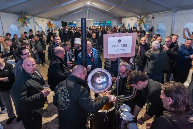 Sinj: Održana tradicionalna Tripicijada 2026.