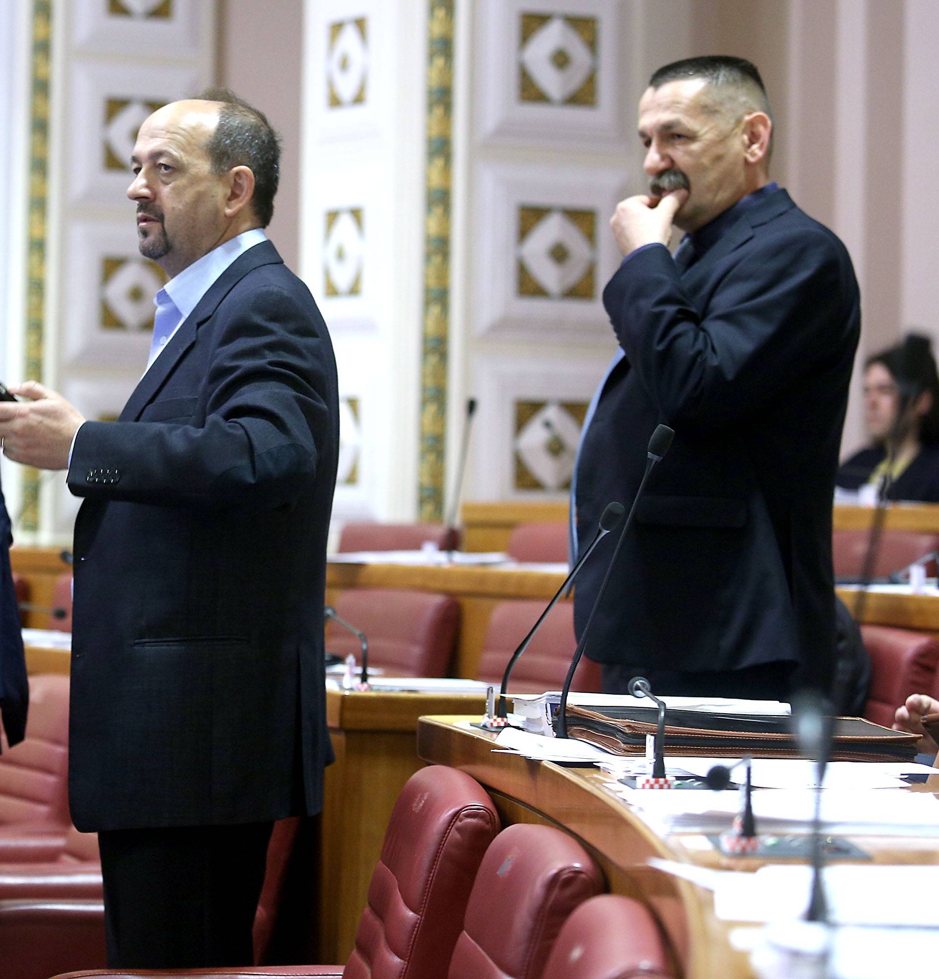 Sukob oko Jakovine:  Reiner izbacio Stazića iz sabornice