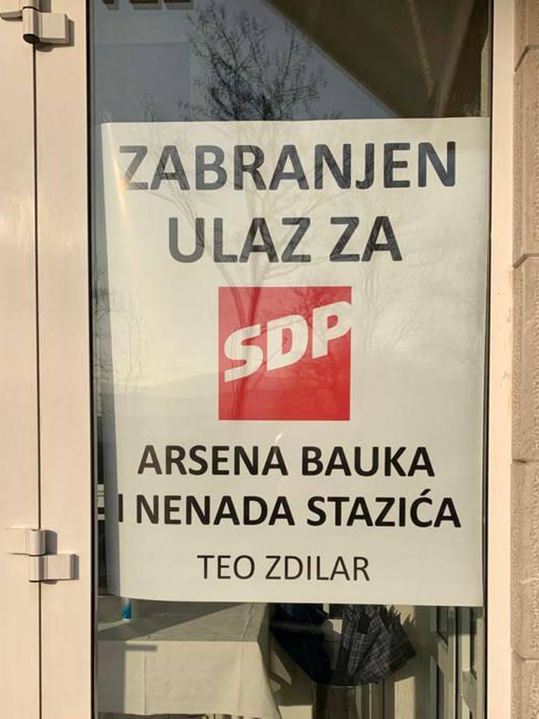 I restoran u Imotskom  zabranio ulaz političarima - SDP-ovcima!