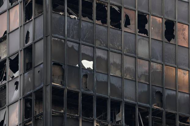 Zagreb: Vjesnikov neboder tjedan nakon požara, očevid je u tijeku