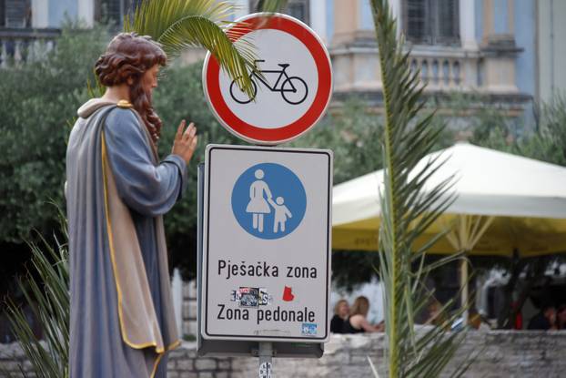 Pula slavi zaštitnika grada, Svetog Tomu