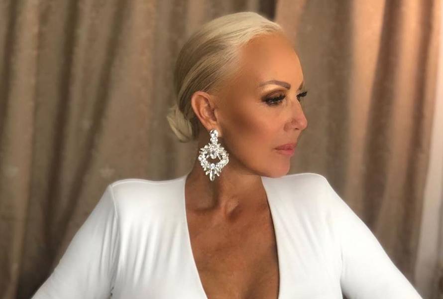 Brena izvadila silikone: 'Kukala je i bila blijeda od jakih bolova'