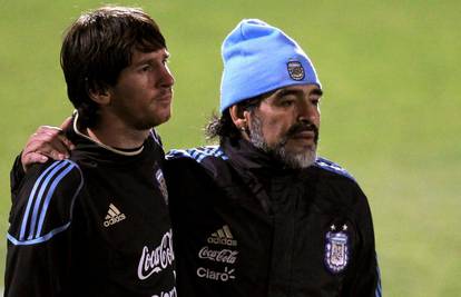Messi ili Diego? Za Argentince nema dileme. Maradona je Bog!