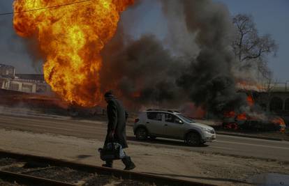 Nove eksplozije u Belgorodu: Gorjelo je skladište streljiva