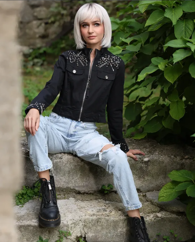 FOTO Sjećate se Kim Verson? Pobijedila je u showu, pozira u badiću, a evo kako se mijenjala