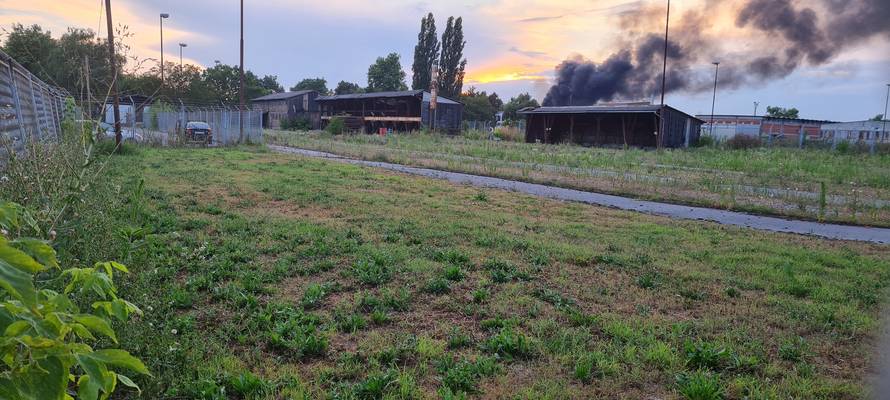 VIDEO Buktinja u Slavonskom Brodu: Požar u hali Slavonija DI