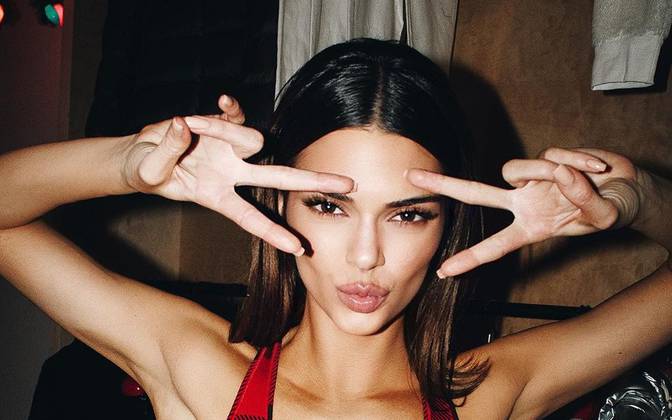 Kendall Jenner Je Potvrdila Vezu S Nba Zvijezdom Devinom Bookerom Objavili Fotke Skupa 24sata