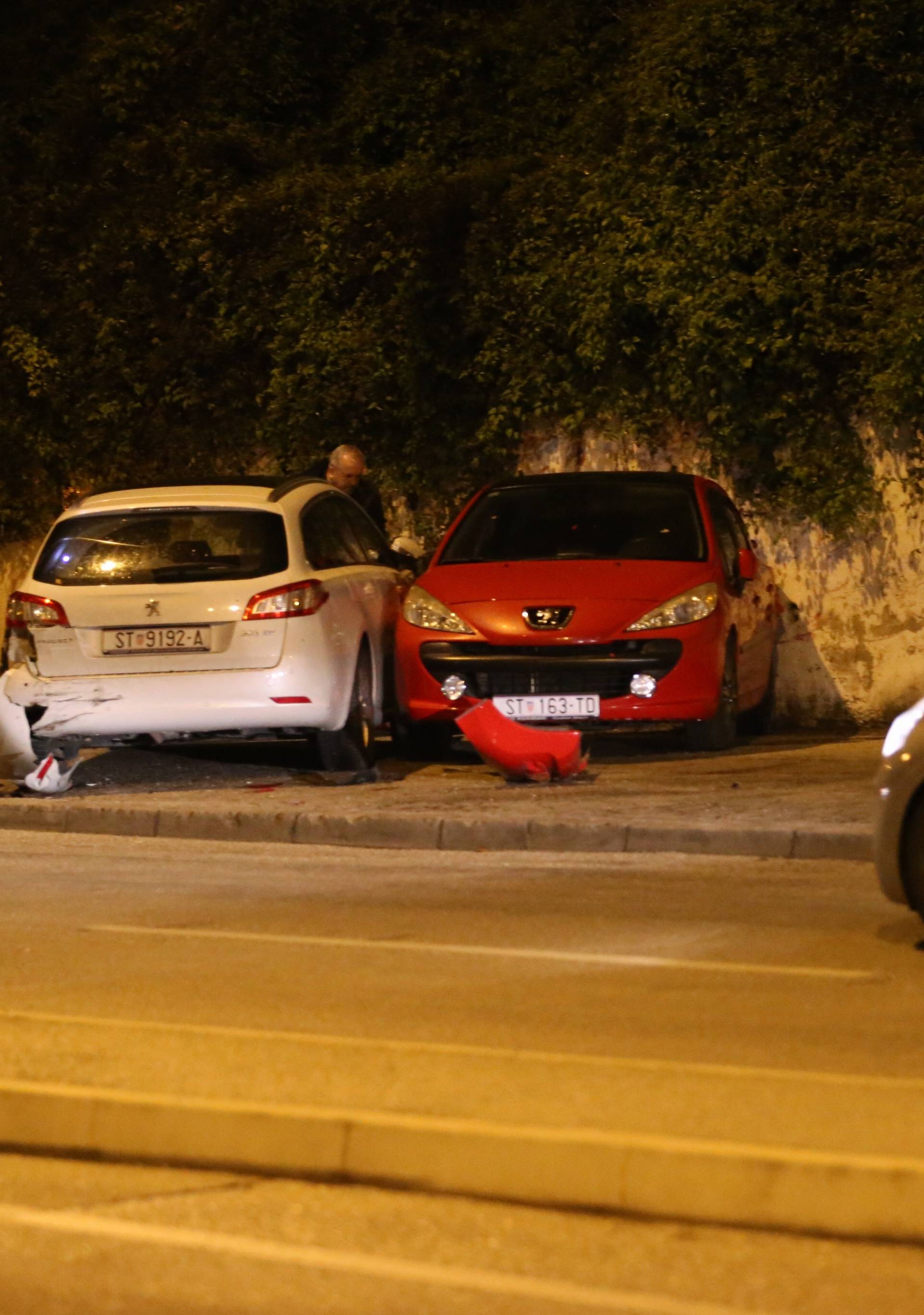 Split: Automobilom sletio s ceste i oÅ¡tetio parkirane automobile