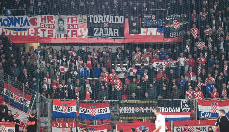 Prag: Atmosfera na tribinama tijekom susreta Češke i Hrvatske u kvalifikacijama za FIFA Svjetsko prvenstvo