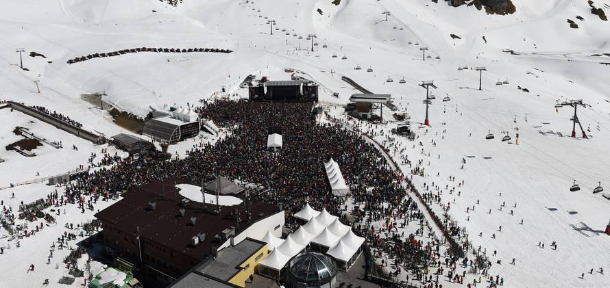 Britanski 'superširitelj' virus je donio iz poznatog skijališta...