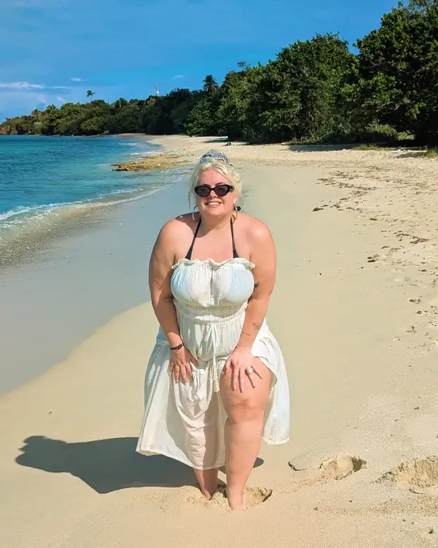 FOTO Fotkala se uz Arsenalovu zvijezdu, 'pobrkali' su je za njegovu djevojku: 'Odvratni ste'