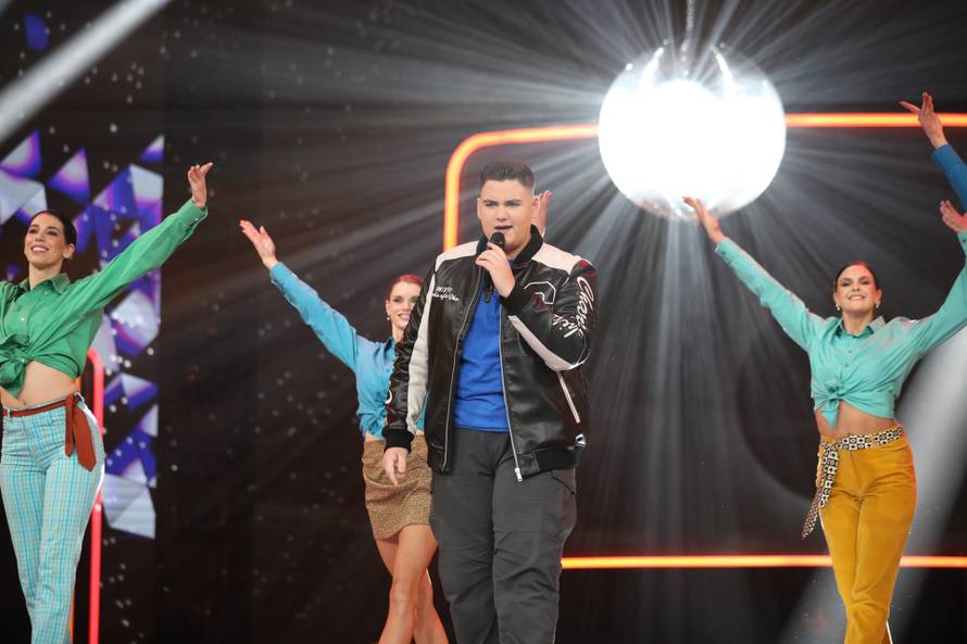 Toni se preselio, Ivan Vidović je magistrirao, a Vanessa otkrila: Ojačala sam u 'Superstaru'!