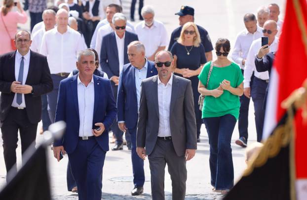 Sinj: Procesija i misa povodom blagdana Velike Gospe