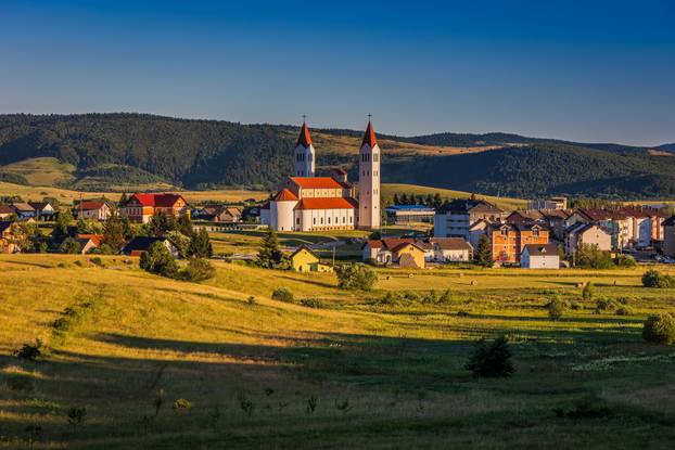Ljetno poslijepodne na Kupreškoj  visoravni