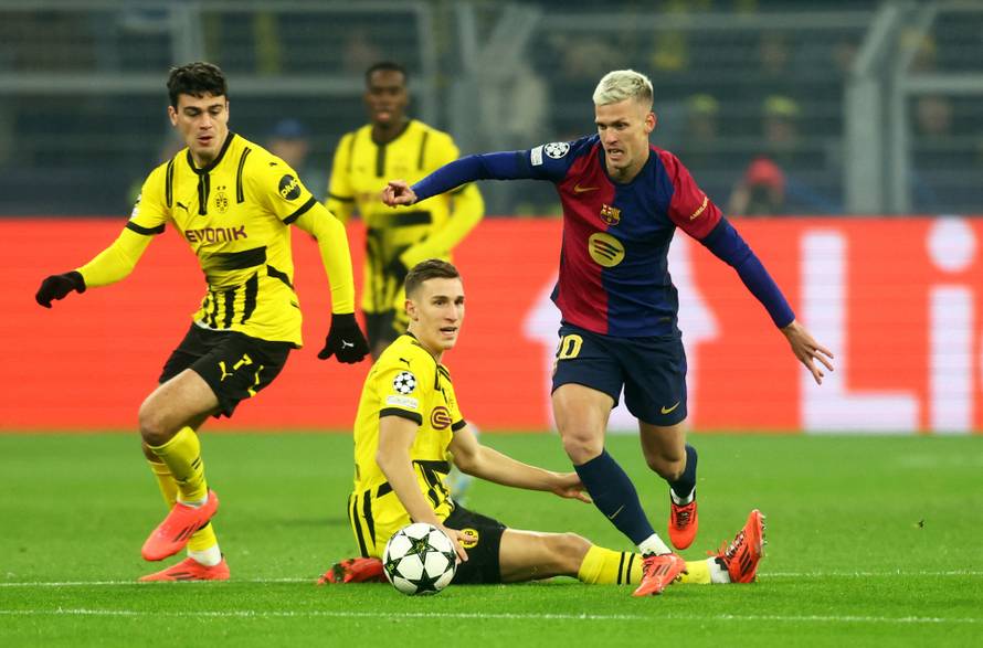 Champions League - Borussia Dortmund v FC Barcelona