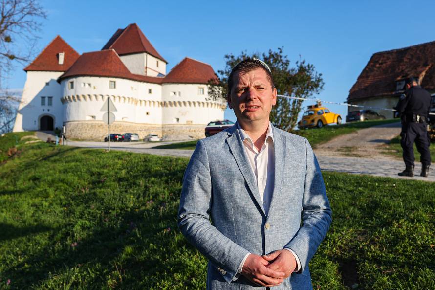 Kod Dvora Velik Tabor top usmrtio muškarca