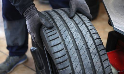 Od subote su obavezne zimske gume: Evo koje su po testovima najbolje i najizdržljivije