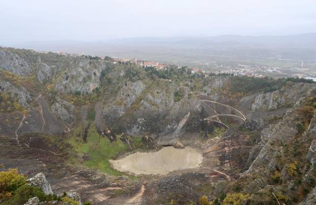 Imotski: Presušilo je  Modro jezero