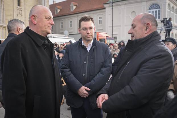 Zagreb: Nadbiskup Dražen Kutleša predvodio misu na  blagdan bl. Alojzija Stepinca