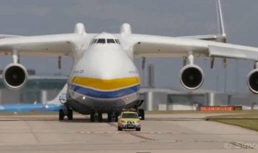 Samo je Antonov toliko velik, a dolazi na aerodrom u Zagreb