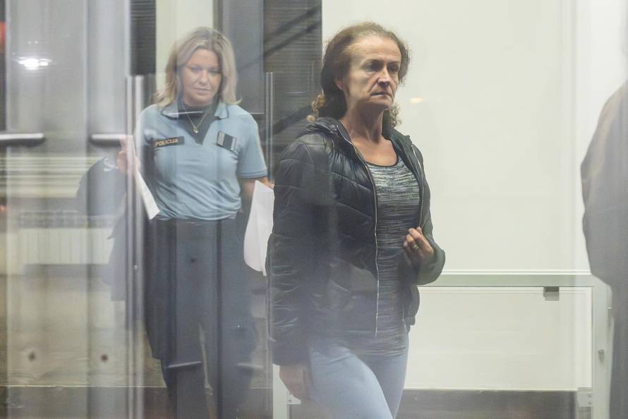 Zagreb: Zagreb: Dovođenje uhićenih iz HRvatskih šuma u ured EPPO-a