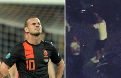 Veseli Sneijder: Napio se pa plesao po krovu automobila
