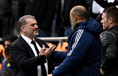 Pala je prva smjena u Premier ligi, vraća se bivši šef Spursa